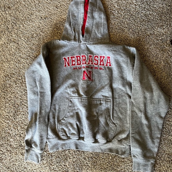 Nebraska Cornhuskers Sweatshirt. Kids size 8 - Picture 3 of 4